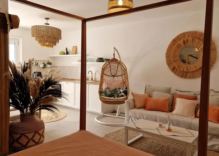 Papillon Apartment *