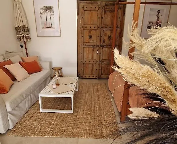 Papillon Apartment *